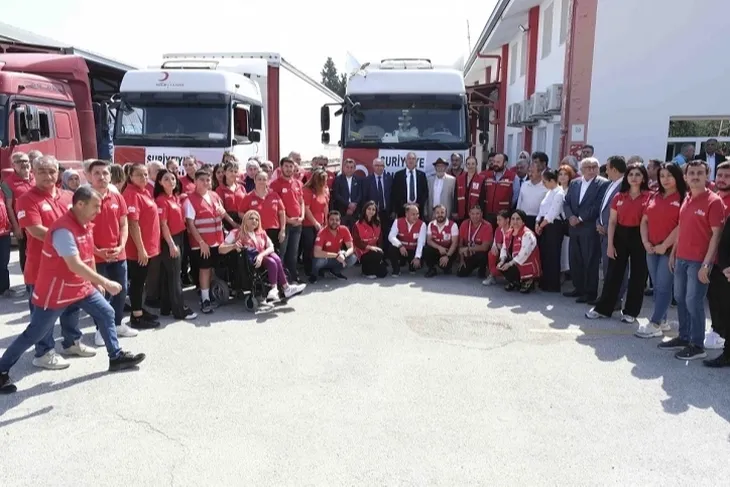 Adana’dan Gazze’ye insani yardım gönderildi