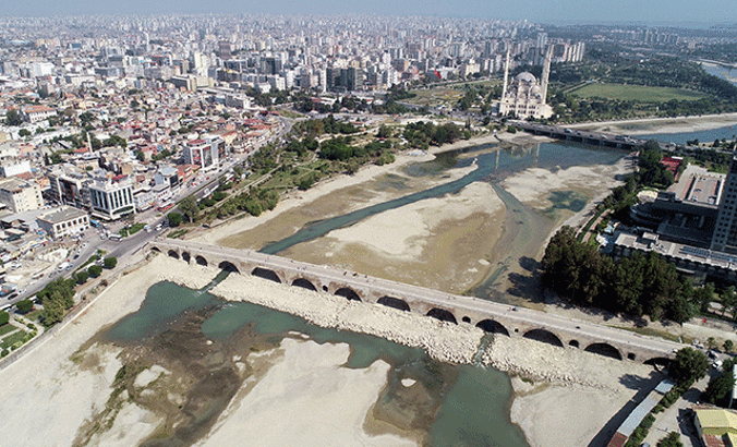 Adana’da kritik kuraklık alarmı: Kriz komisyonu acil toplandı