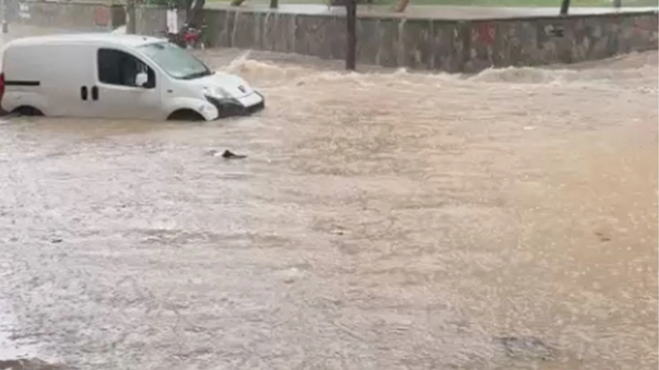 Adana’da yağmur taşkınları tarih oluyor