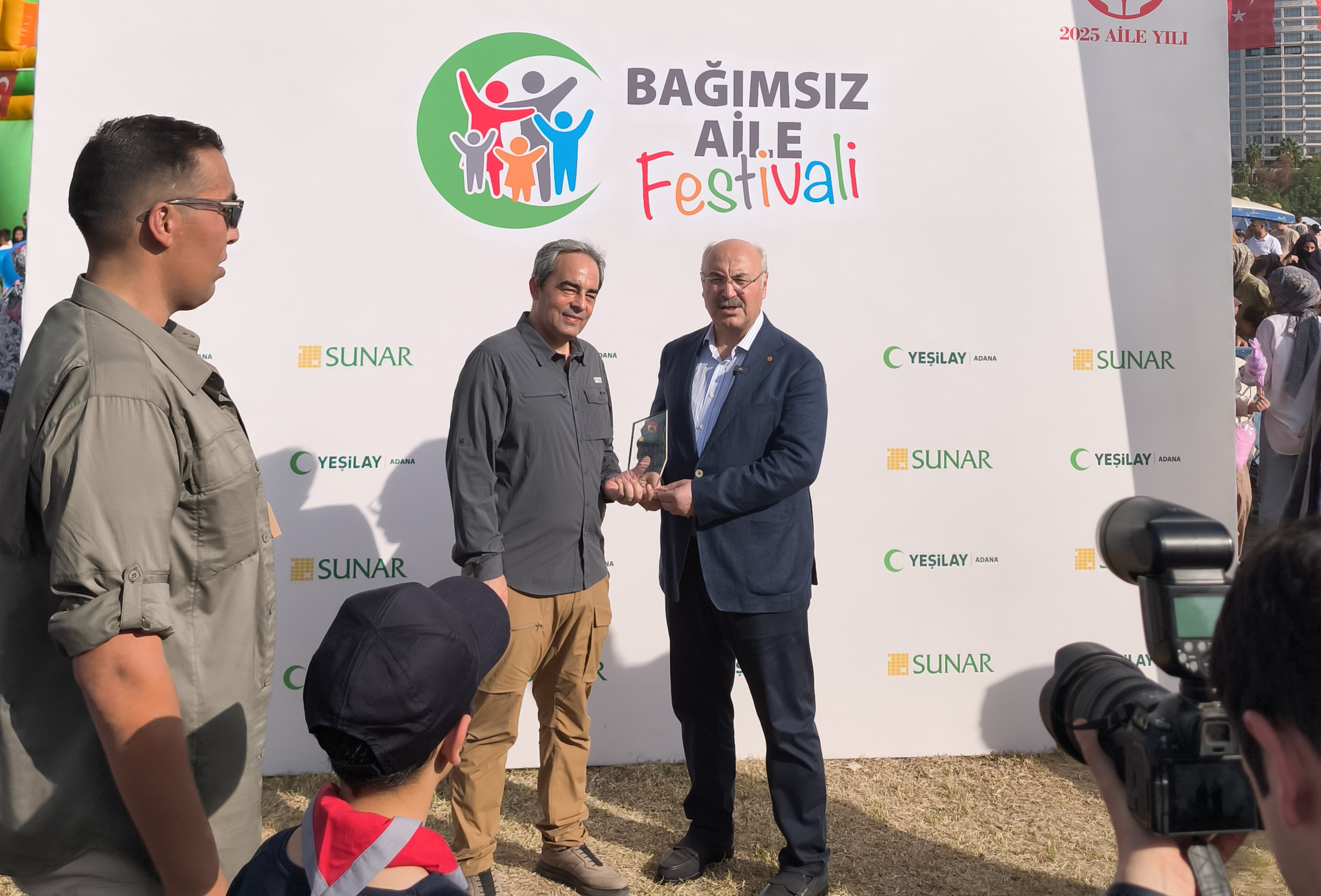Sunar Yatırım’dan büyük destek: Adana’da Bağımsız Aile Festivali’ne yoğun ilgi