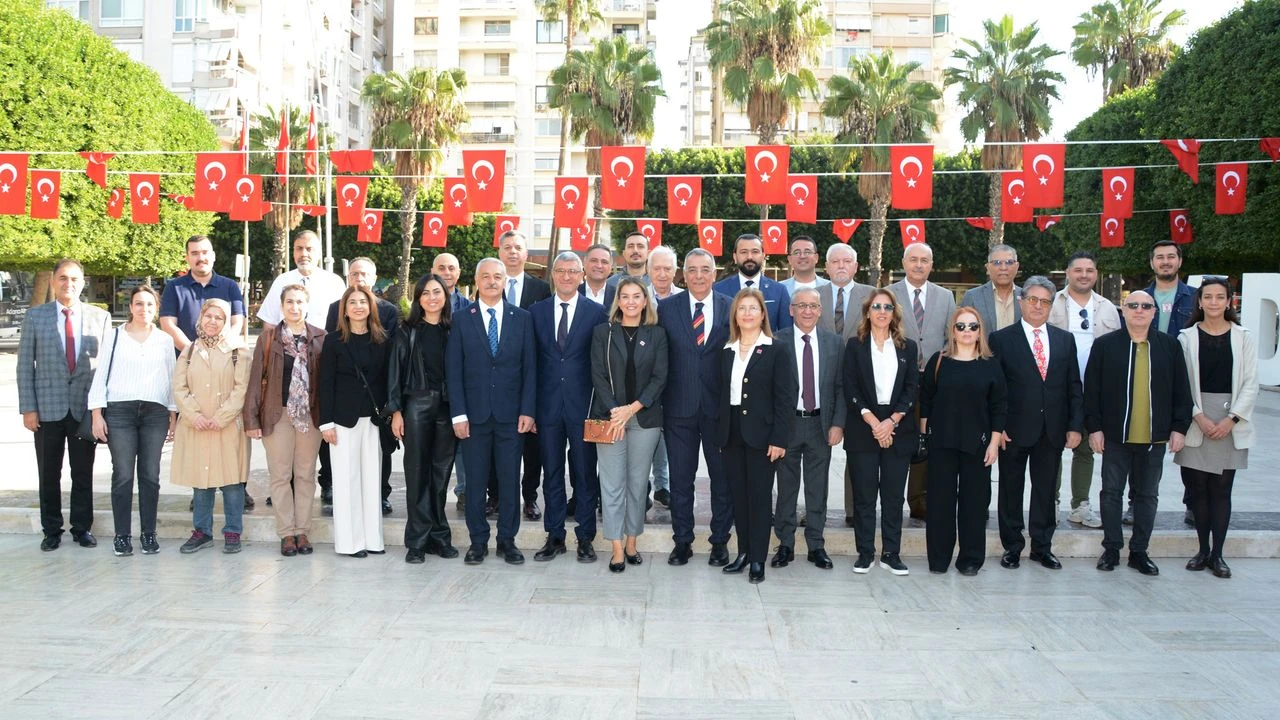 Adana’da Bilimsel Dişhekimliği’nin 117. yılı kutlandı!