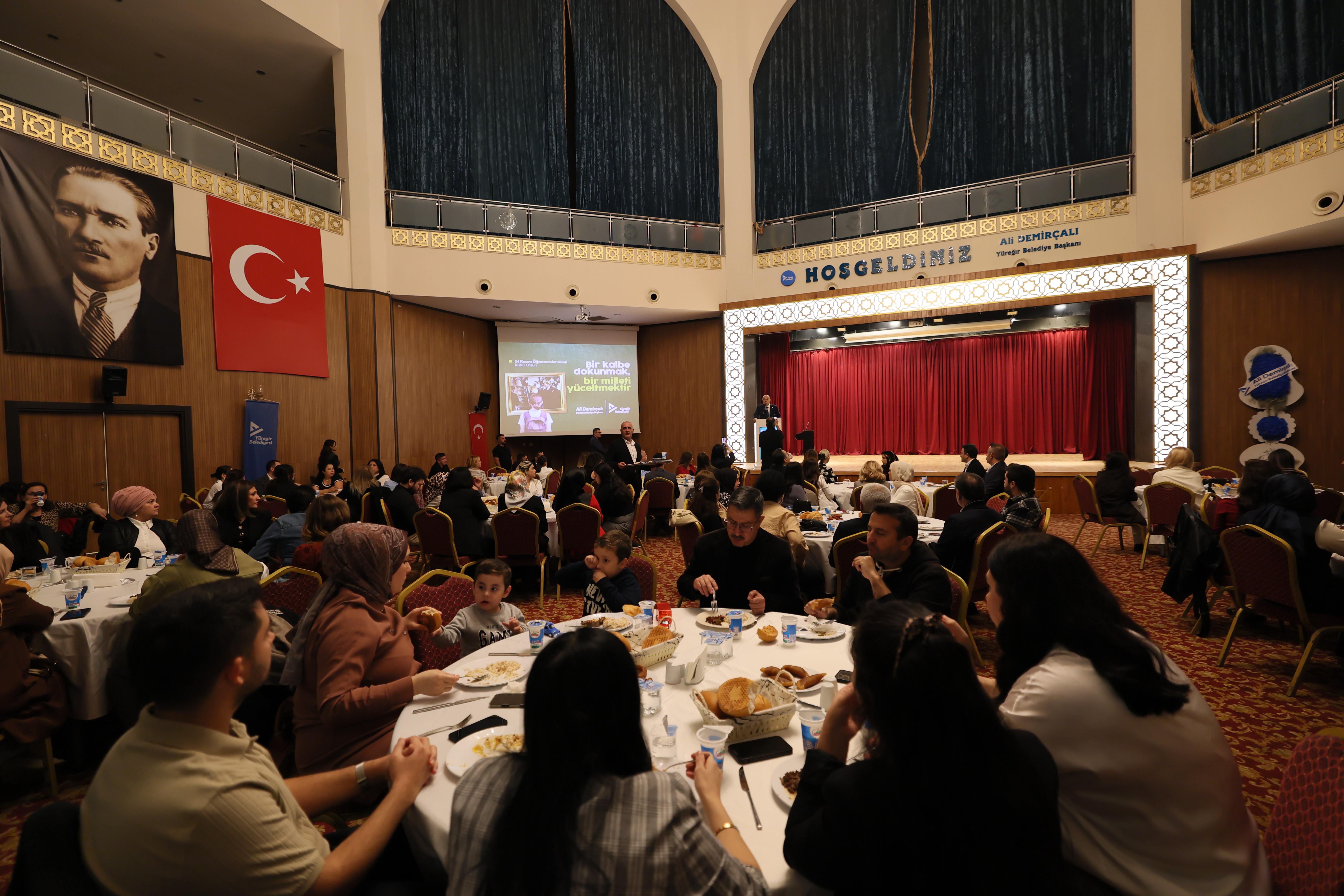 Yüreğir’de Öğretmenlere anlamlı gece