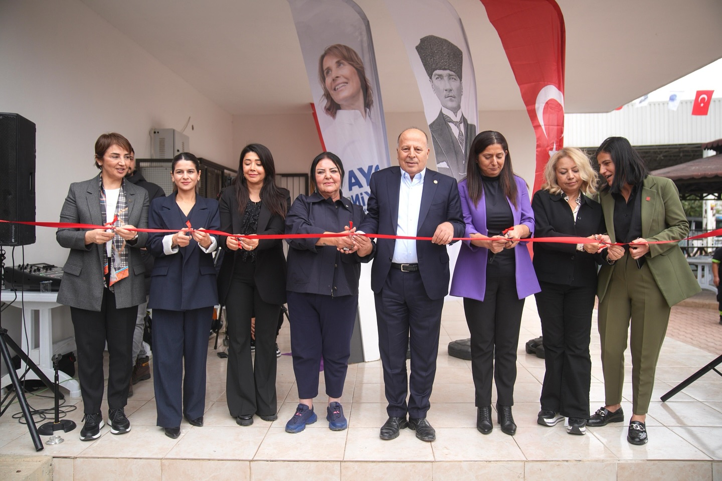 Kadın dayanışma merkezi açıldı