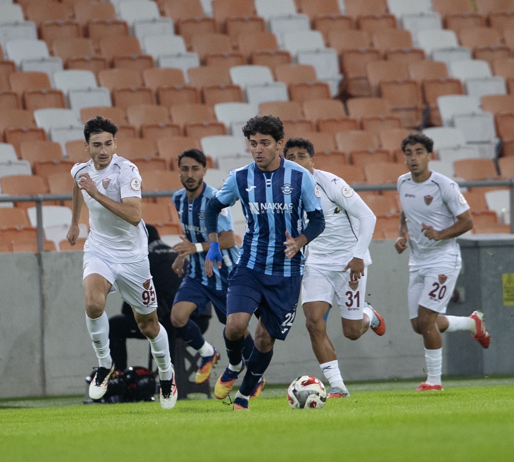 Adana’da gol düellosu: Adana Demirspor ile Hatayspor 3–3 berabere kaldı