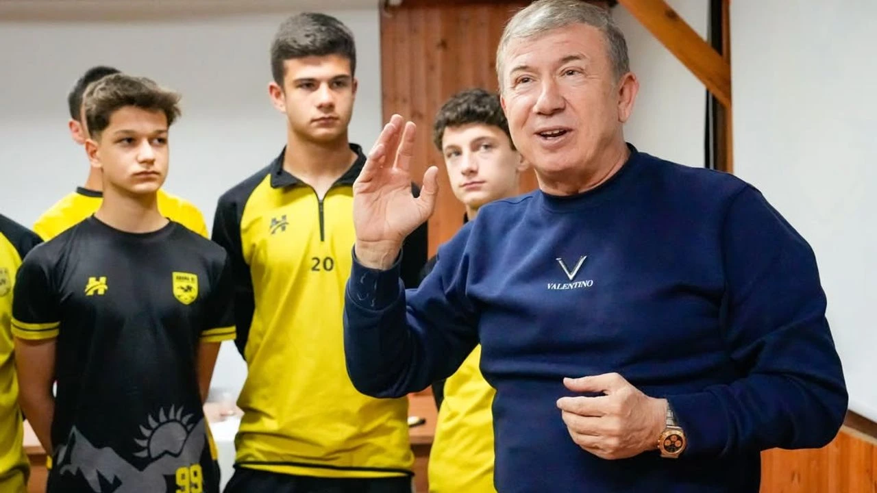 Süper Lig efsanesi Adana 01 FK'da!