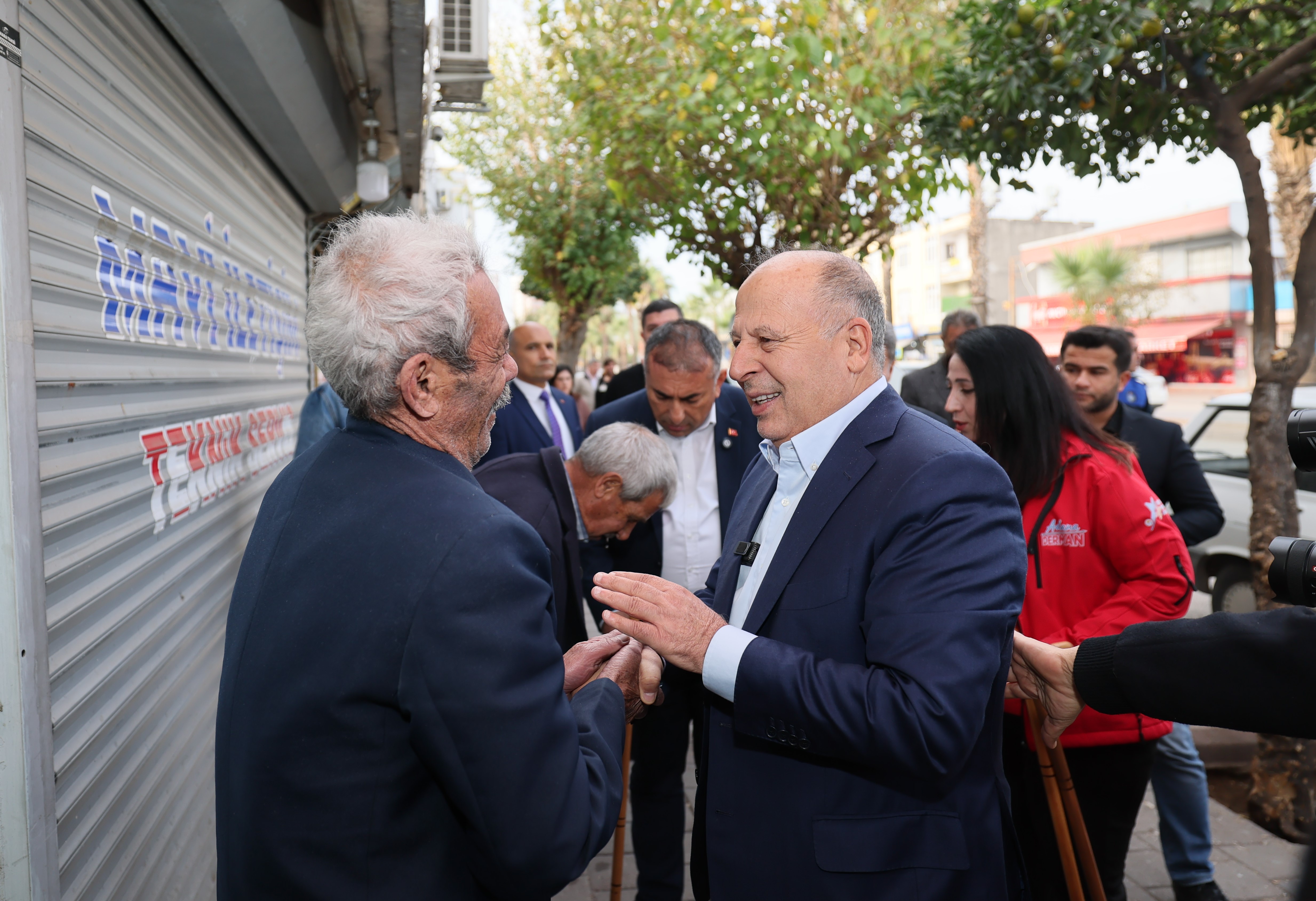 Başkan Demirçalı ve Başkan Vekili Geçer, Kozan Yolu esnafıyla buluştu