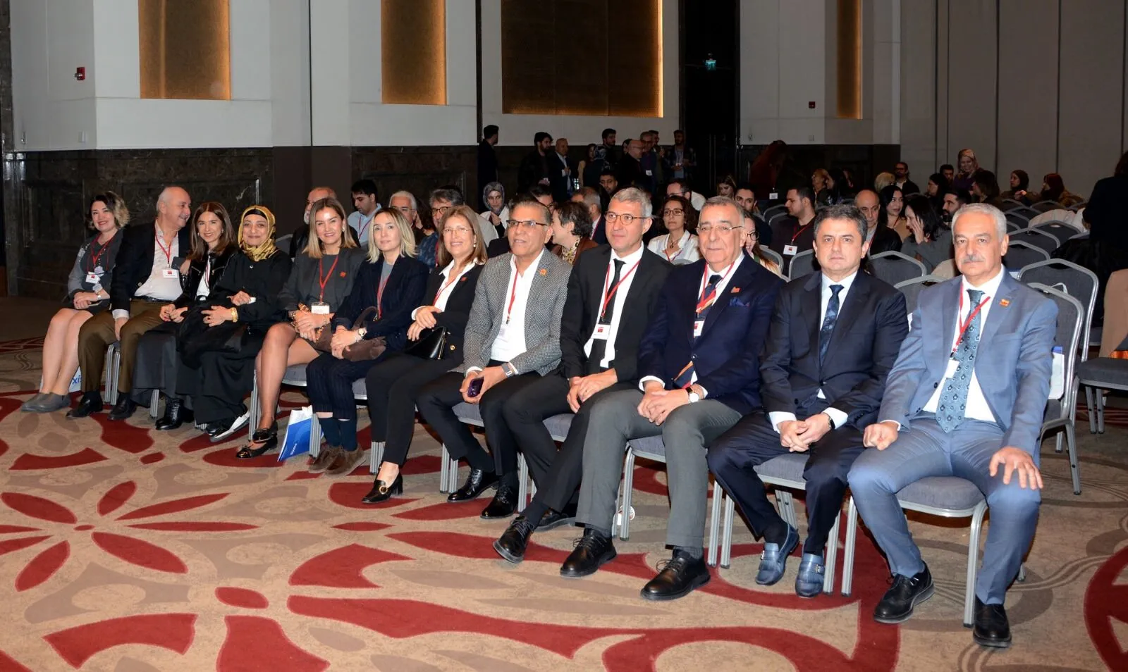 Adana Diş Hekimleri Odası Bilim Ödülleri sahiplerini buldu