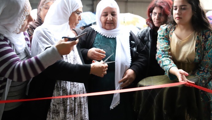 Anavarza Kültür ve Sanat Derneği Seyhan’da açıldı