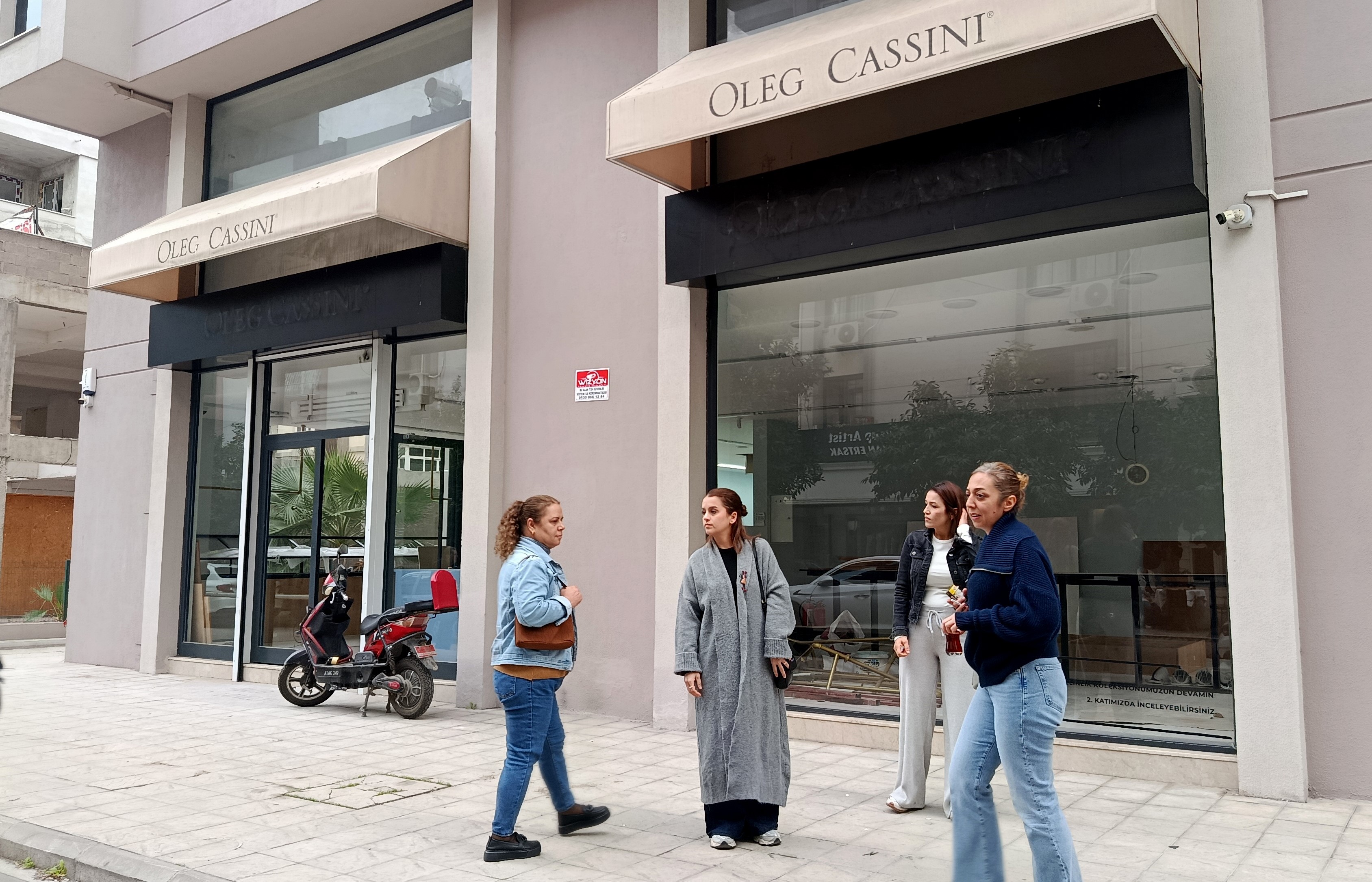 Oleg Cassini Türkiye'den çekildi: Tazminatları alamayan işçiler mağdur oldu