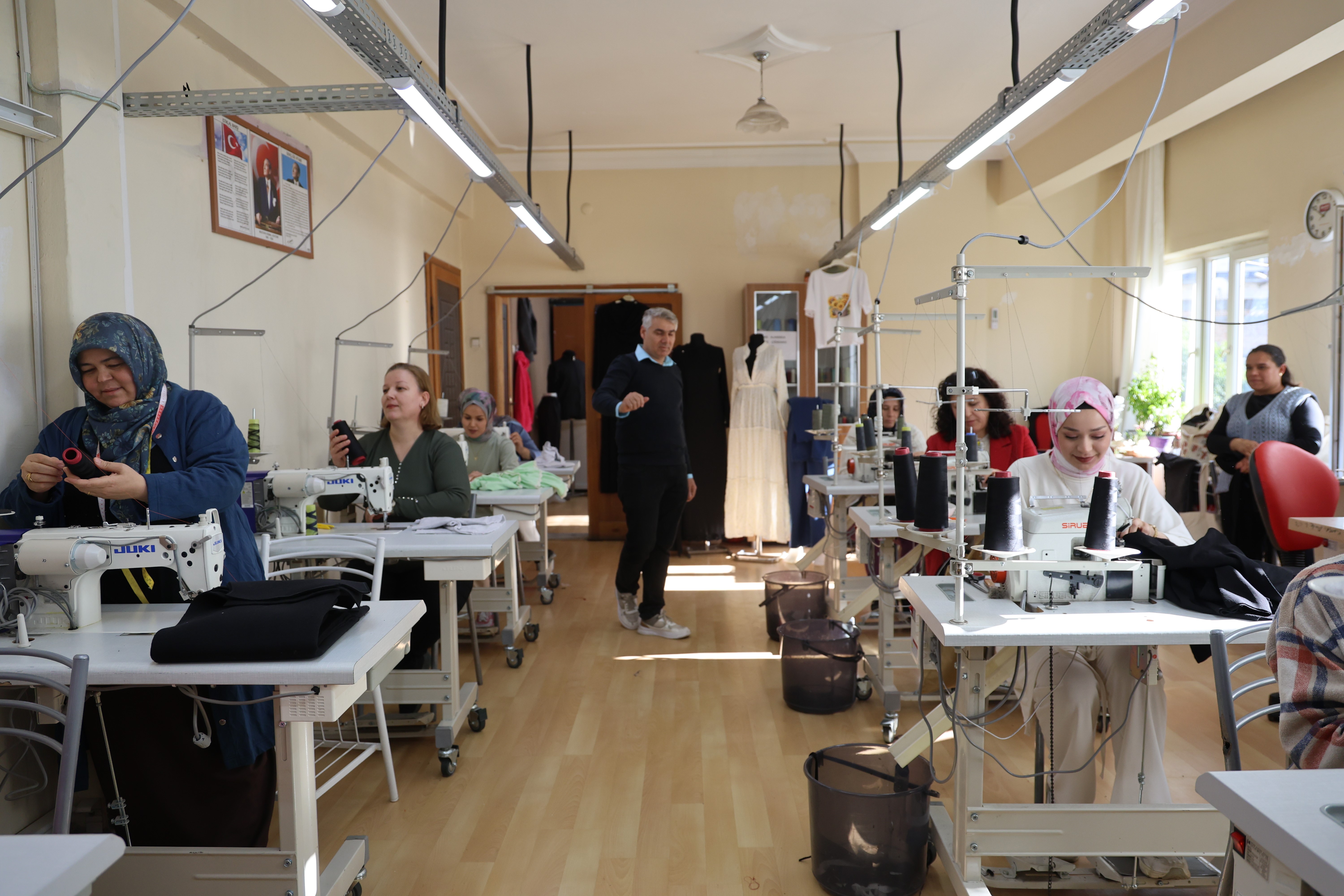 Kadınların hobisi aile destek merkezinde ekonomik gelire dönüştü