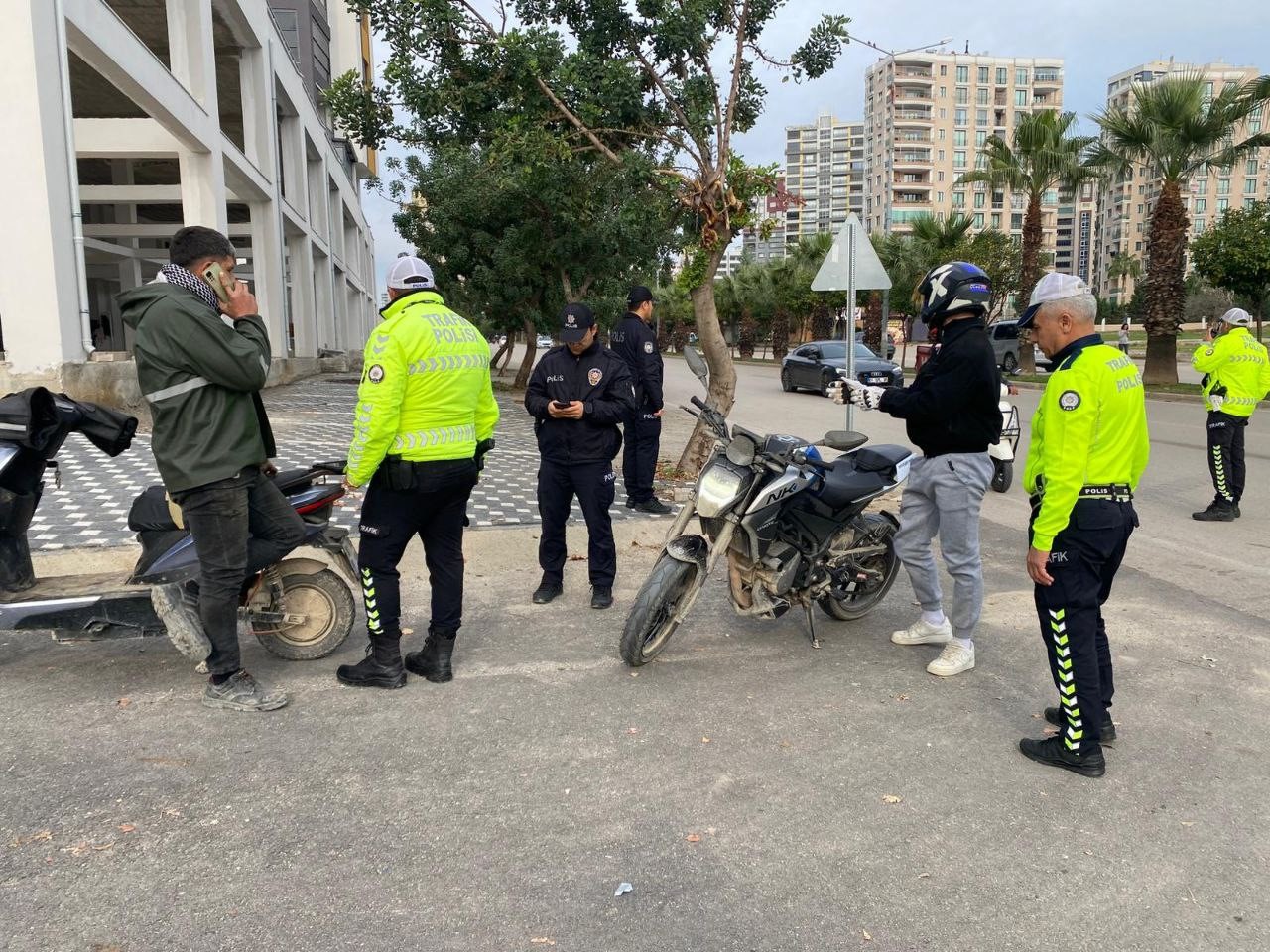 Adana'da motosiklet denetimi: 623 bin TL ceza kesildi