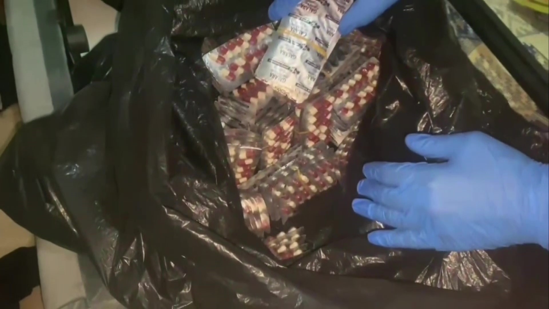 14 bin adet sentetik eczayı 'içmek için' aldığını söyleyen şahıs tutuklandı