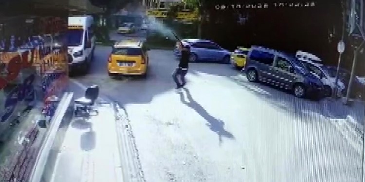 Kafeye otomatik tüfekle ateş eden şüpheli yakalandı