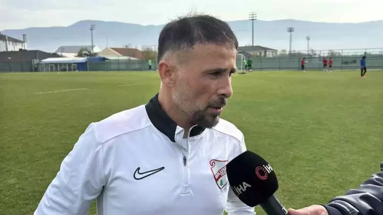 Ertuğrul Arslan: “Adana Demirspor gibi köklü bir camianın neden bu hale geldiğini düşünmeliyiz”