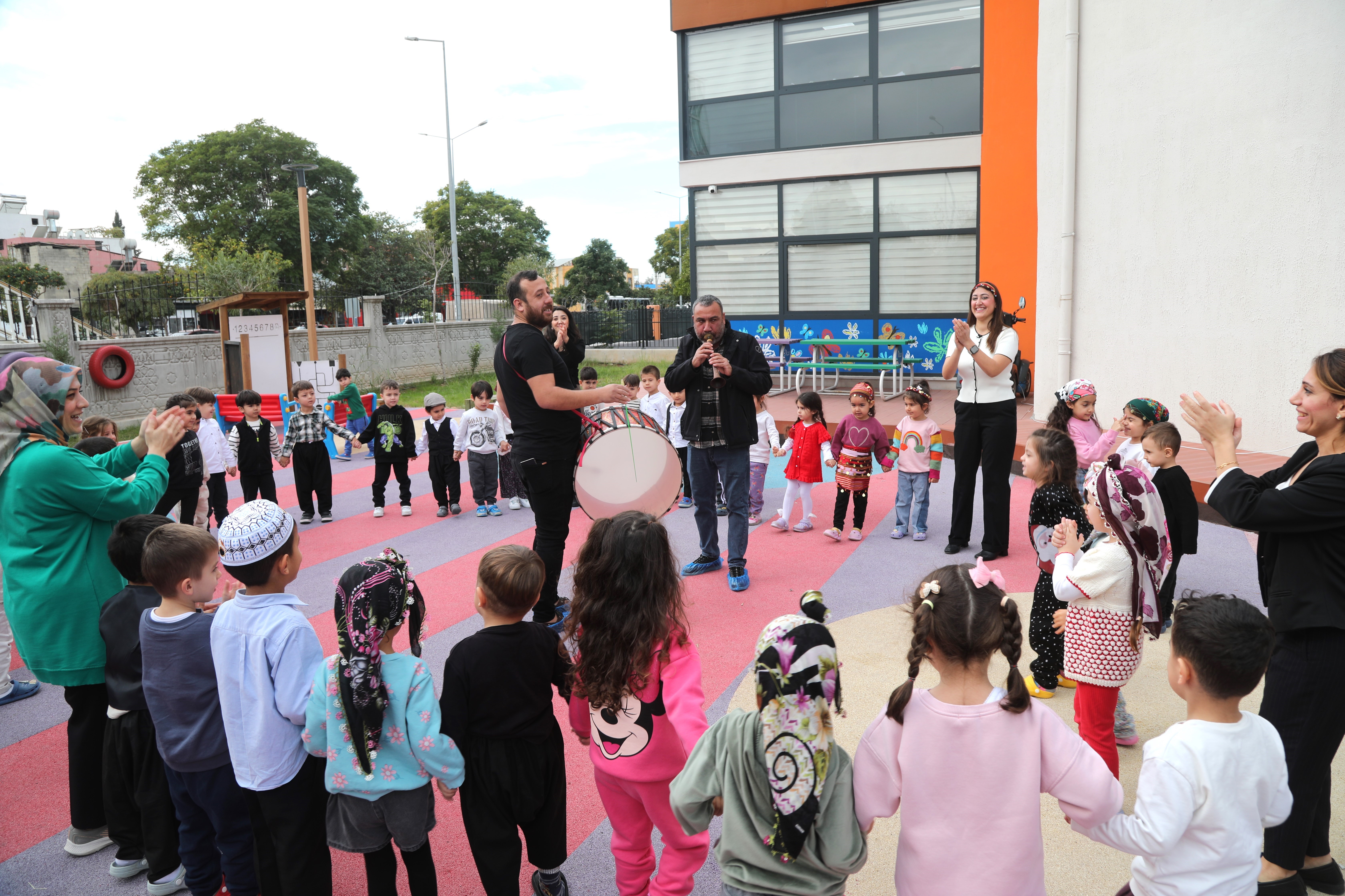 Yüreğir Belediyesi kreşlerinde Yerli Malı Haftası kutlandı