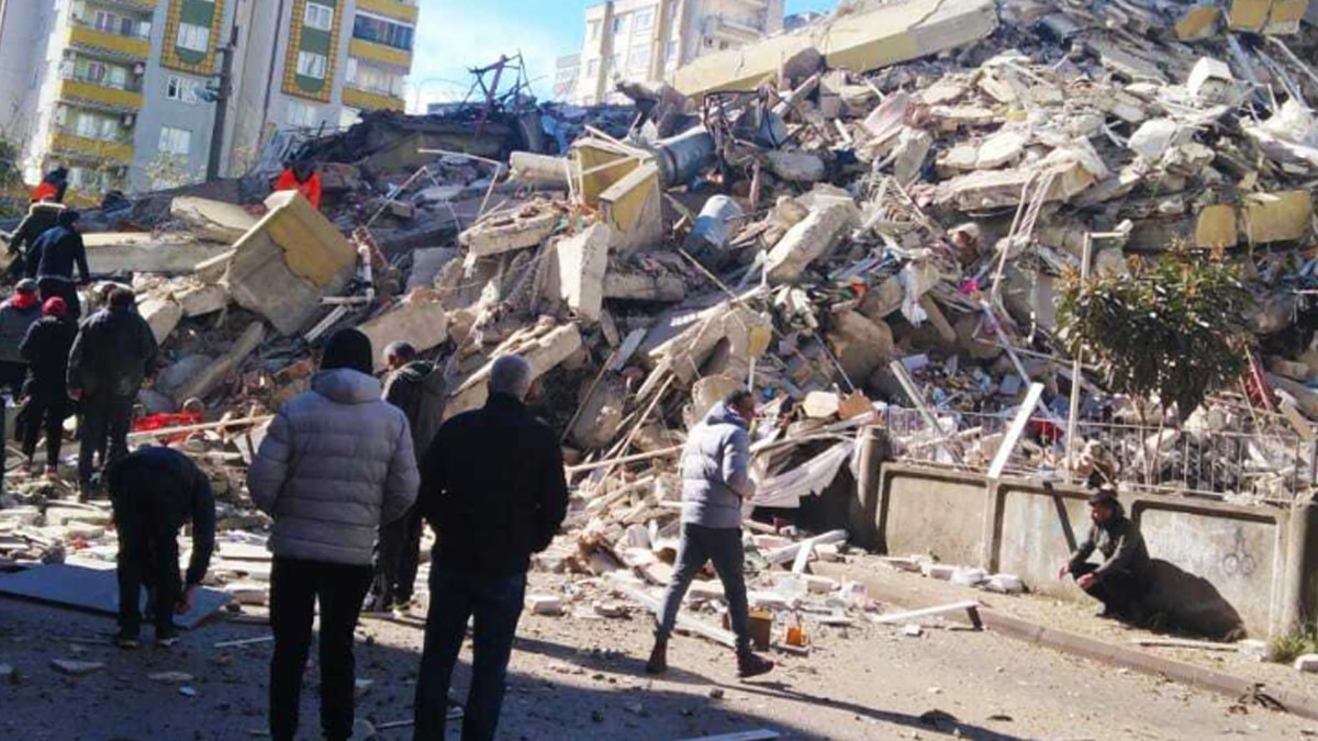 Beluk Apartmanı davası bilirkişi raporu beklenerek ertelendi