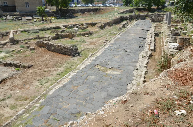 Adana Sarıçam’da arkeolojik keşif: Menekşe Mahallesi sit alanı ilan edildi