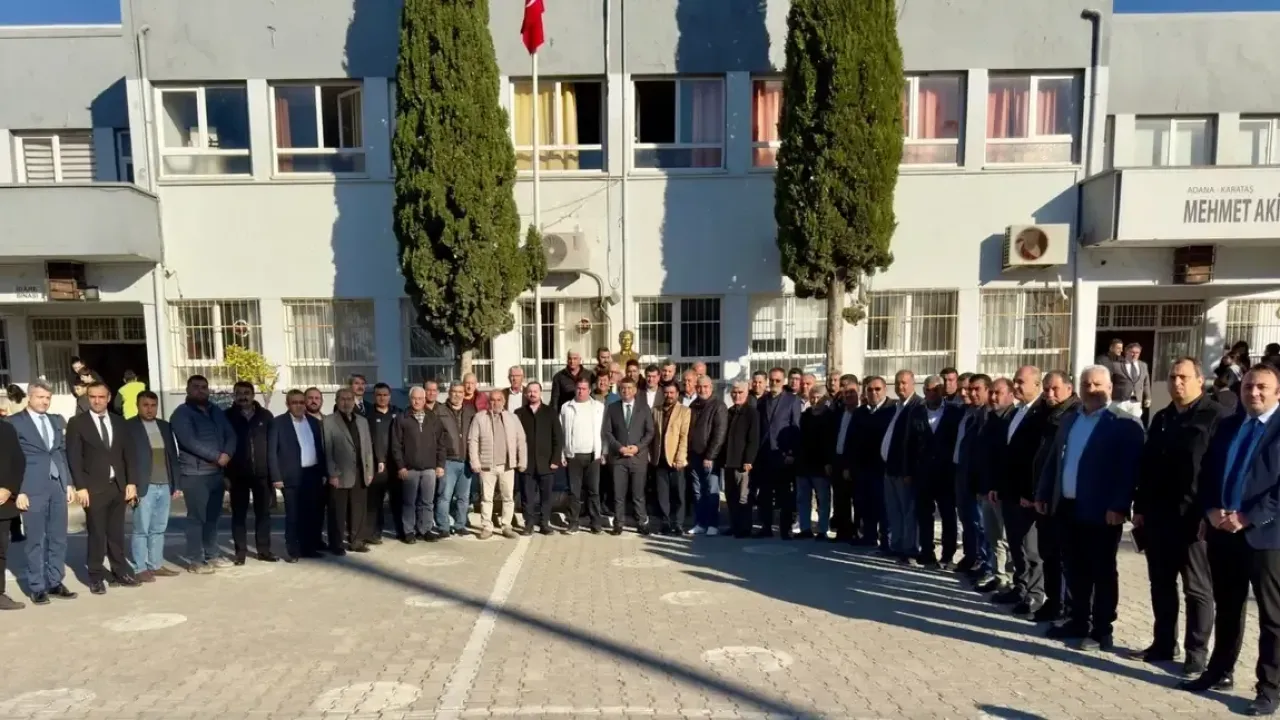 Karataş’ta kurum amirleri ve muhtarlarla değerlendirme toplantısı yapıldı