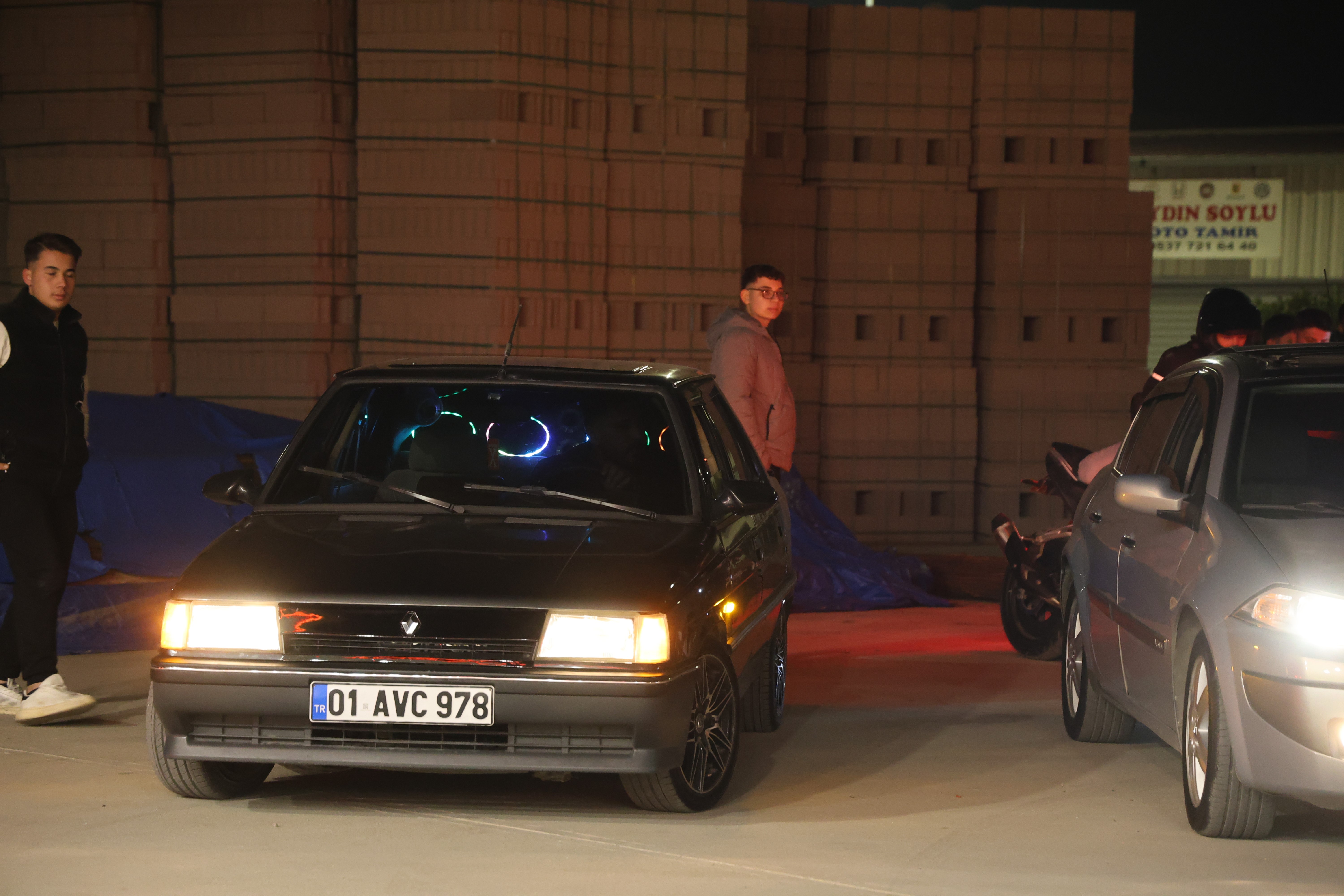 Modifiye tutkunları Kozan'da buluştu