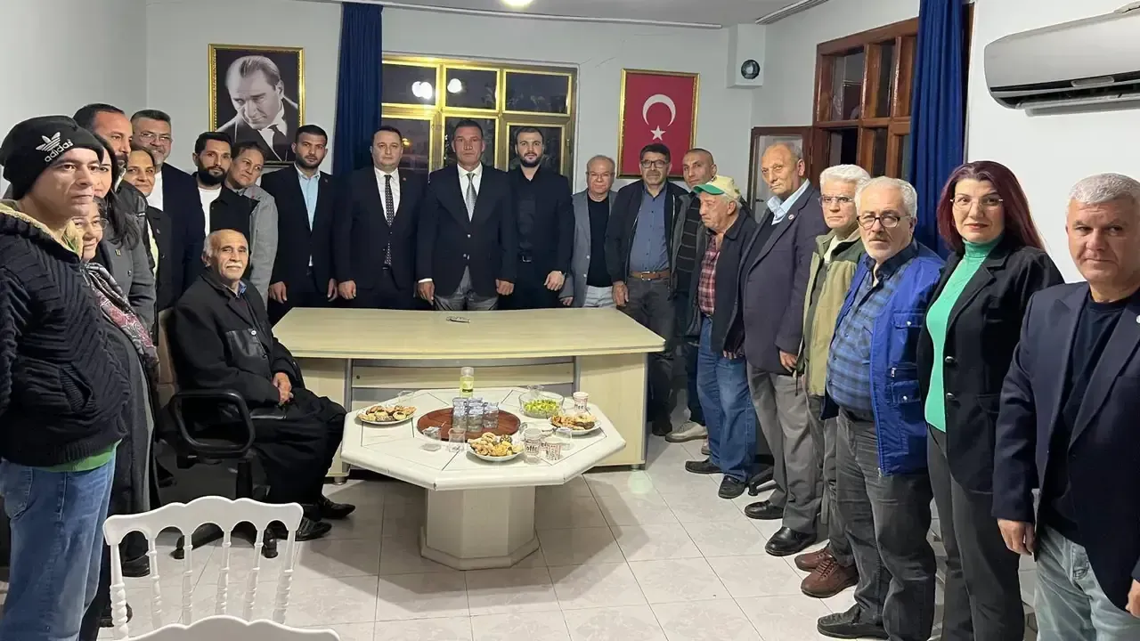 Fekeliler Eğitim Kültür ve Dayanışma Derneği, CHP Sarıçam İlçe Örgütünü ağırladı