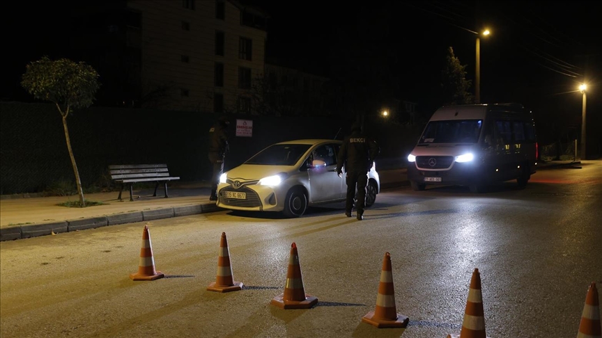 Yalova'da terör örgütü DEAŞ'a yönelik operasyonda 3 polis şehit oldu