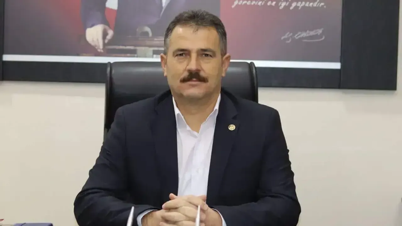 Karaisalı İlçe Milli Eğitim Müdürlüğü’nde görev değişikliği