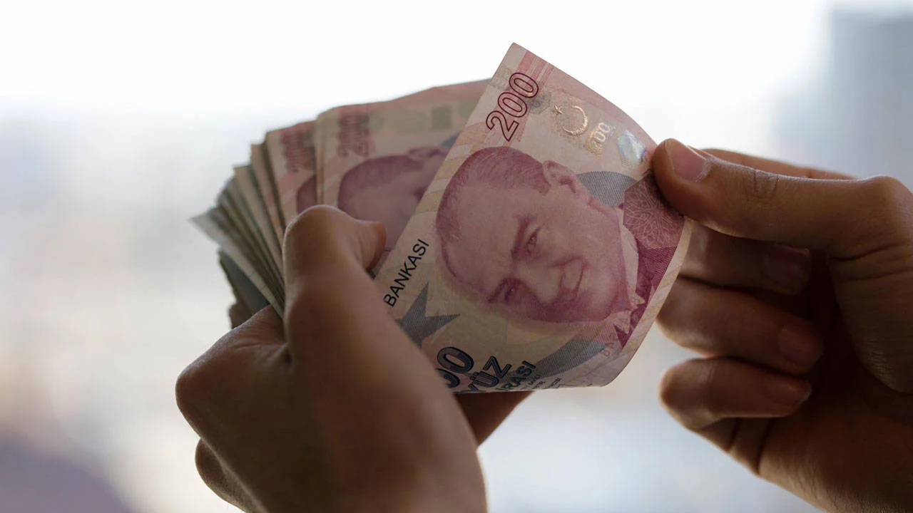 4 farklı senaryo: Emekli ve memur zammı ne kadar olacak?