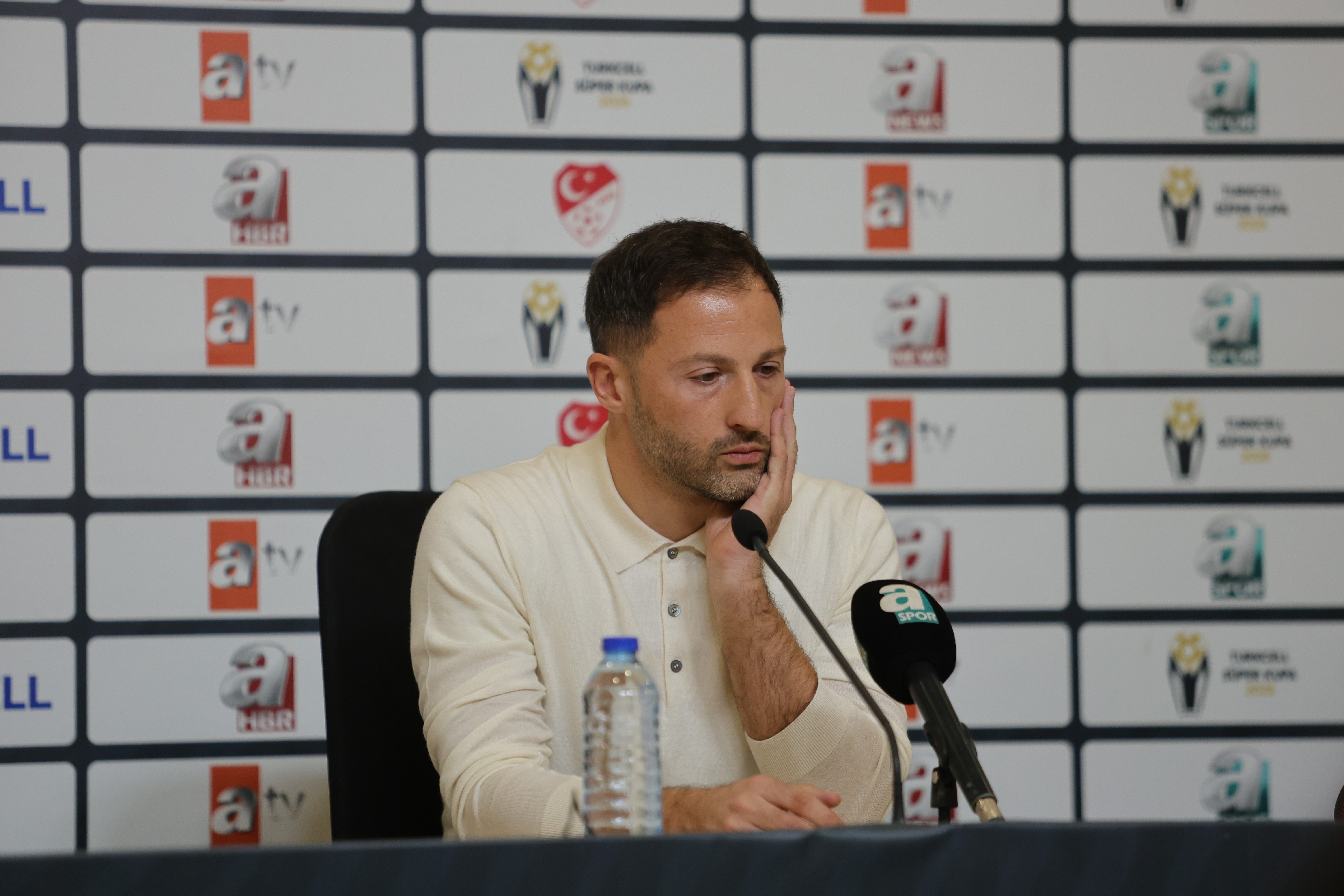 Domenico Tedesco: "Galatasaray maçı bizim için güzel bir test olacak"