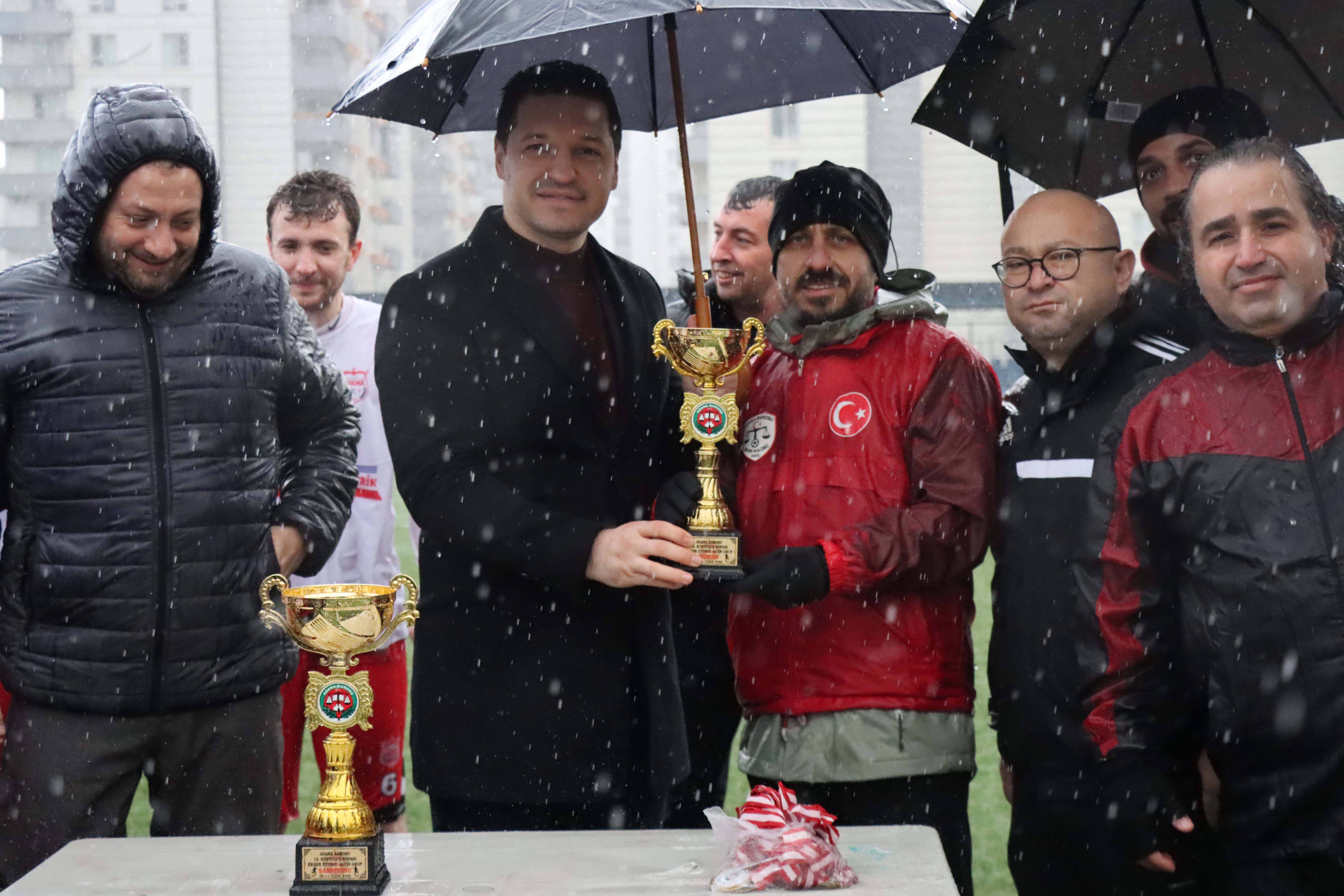 12. Adana Barosu 5 Ocak Kurtuluş Kupası Avukat Spor Oyunları Turnuvası sona erdi