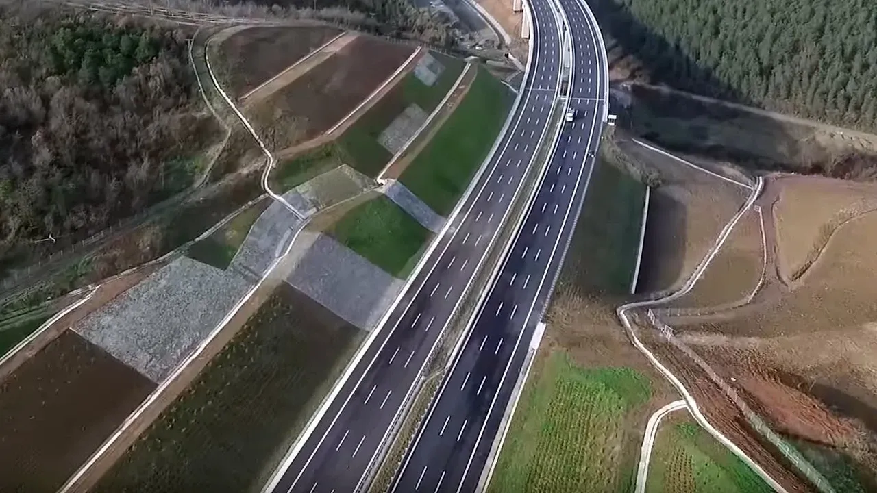 Adana-Mersin arası sadece 20 dakikada gidilecek!