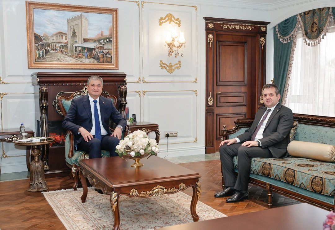 Vali Mustafa Yavuz, Çukurova Üniversitesi Rektörü Beriş’i ağırladı