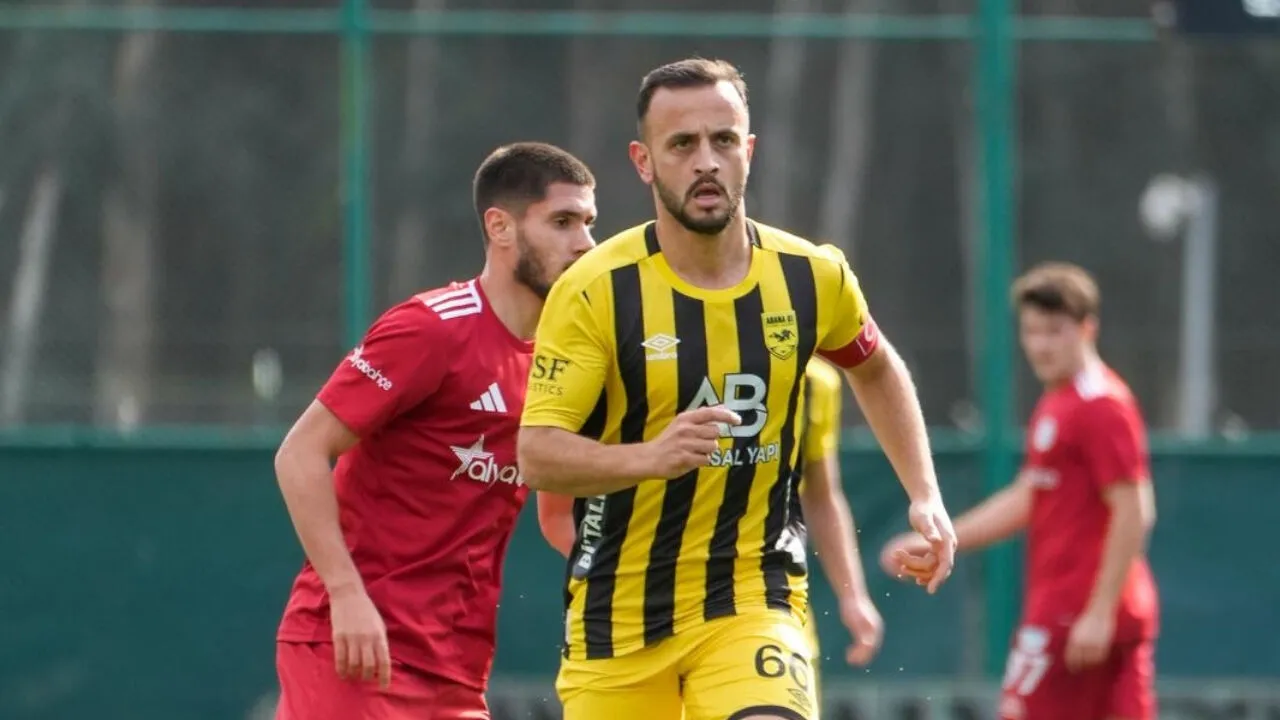 Adana 01 FK sahasında takıldı: Beyoğlu Yeni Çarşı ile golsüz beraberlik