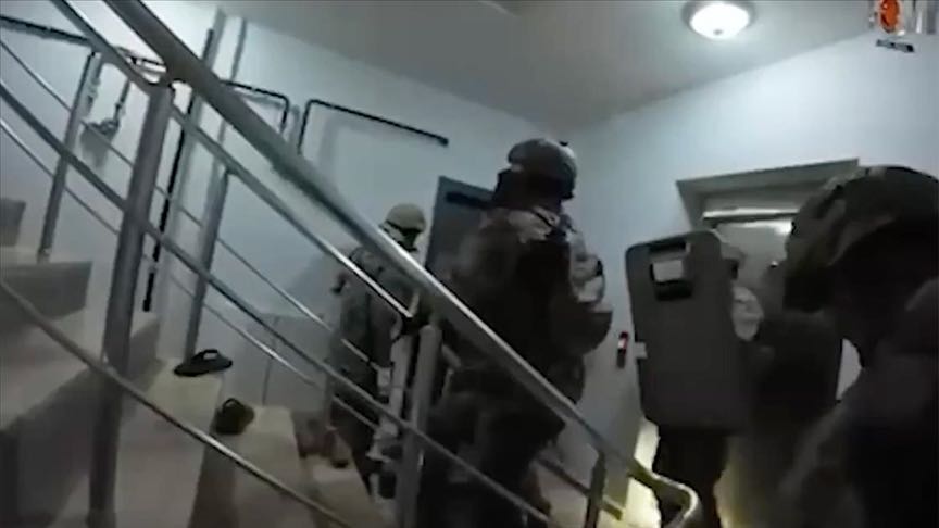 Bayğaralar organize suç örgütünün Antalya'daki yapılanmasına yönelik operasyonda 12 kişi tutuklandı