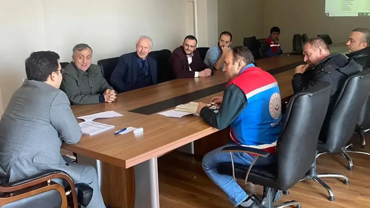 Tufanbeyli’de sosyal yardımlar masaya yatırıldı