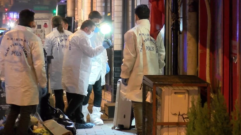 Şişli'deki kan donduran cinayette yeni gelişme: Şüpheliler kaçarken havalimanında yakalandı
