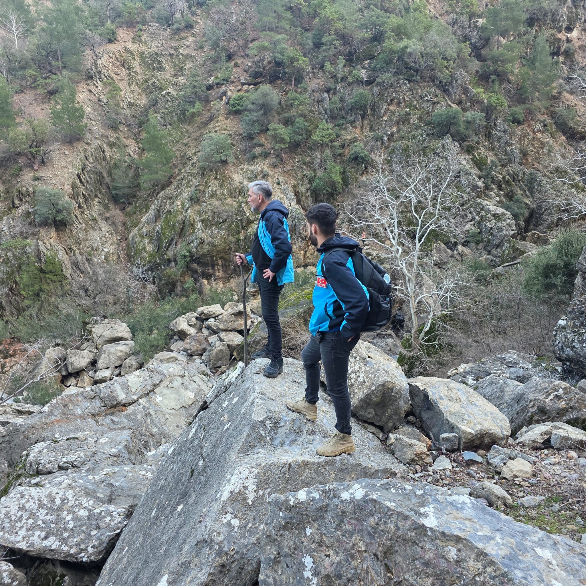 Kozan'da kaybolan kız sağ olarak bulundu