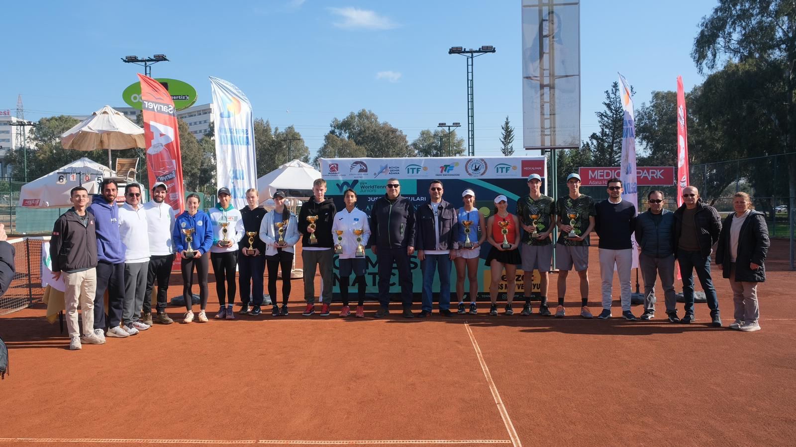 Tenisin kalbi Atlıspor’da attı