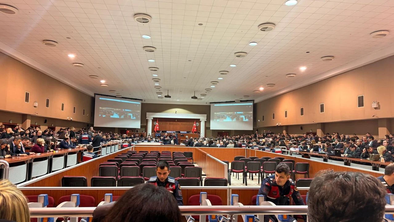 Zeydan Karalar duruşmasında talepler reddedildi! Yargılama süreci yeni aşamaya geçti!