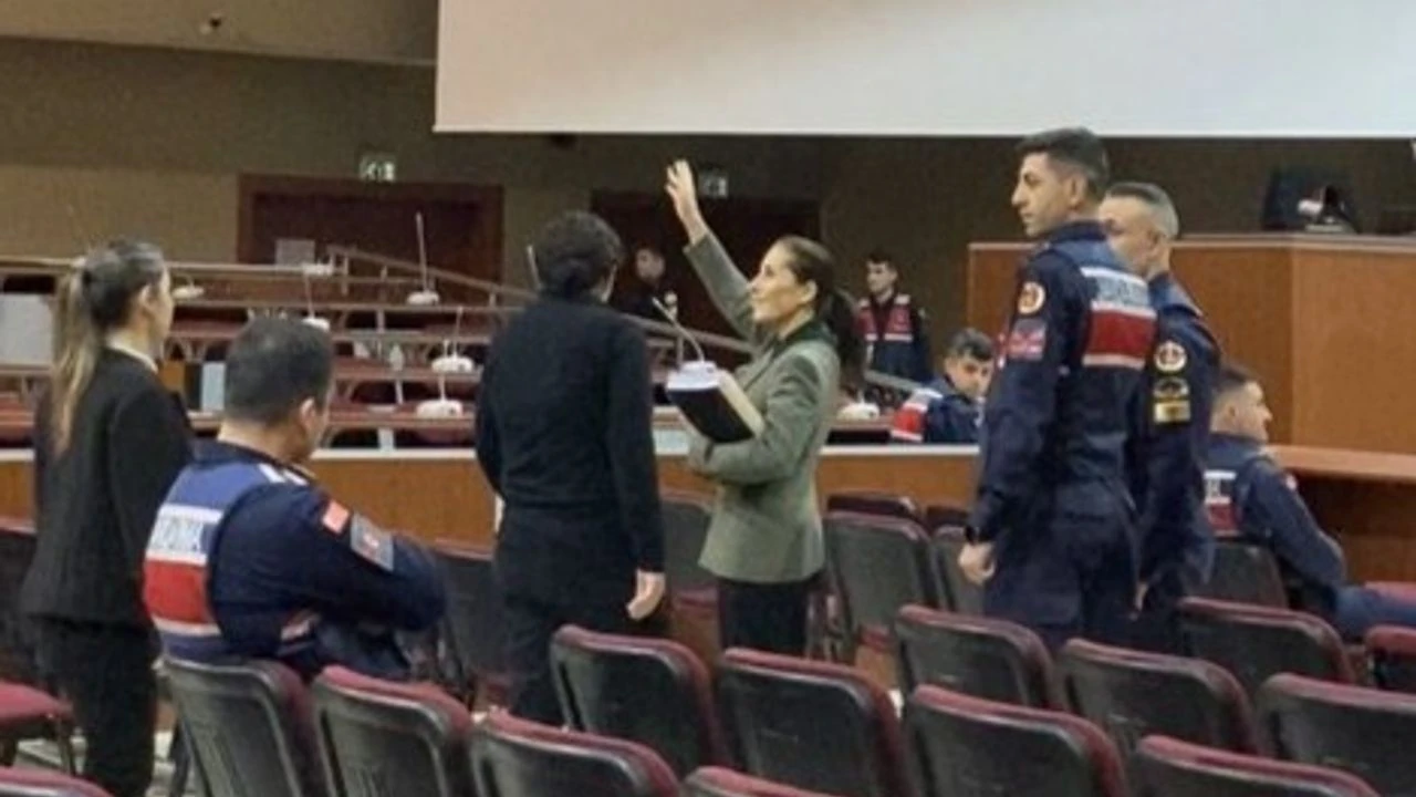 Oya Tekin: “Aktaş’ın Seyhan Belediyesi’ndeki iş ilişkileri benim dönemimde sona ermiştir”