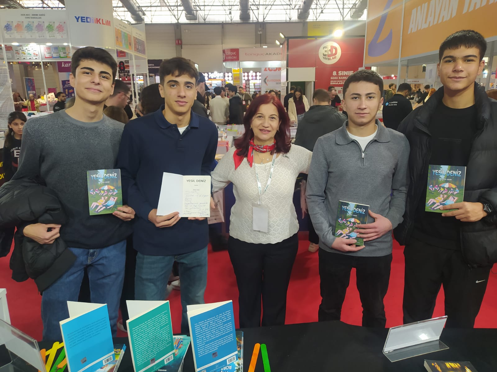 Aytül Uzan: " Yesil Deniz, Gençlerin Dikkatini Kendilerine Döndüren  Yolculuktur ”