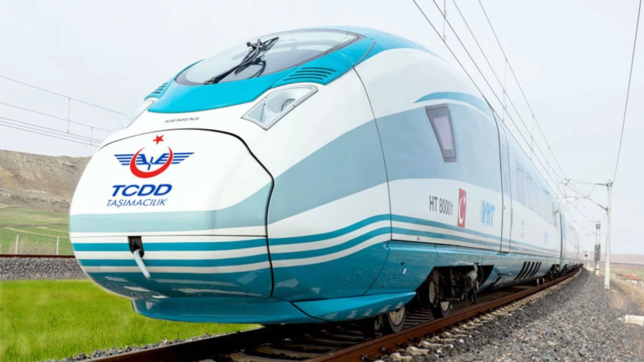 Adana’ya hızlı tren müjdesi: Mersin 25 dakika olacak