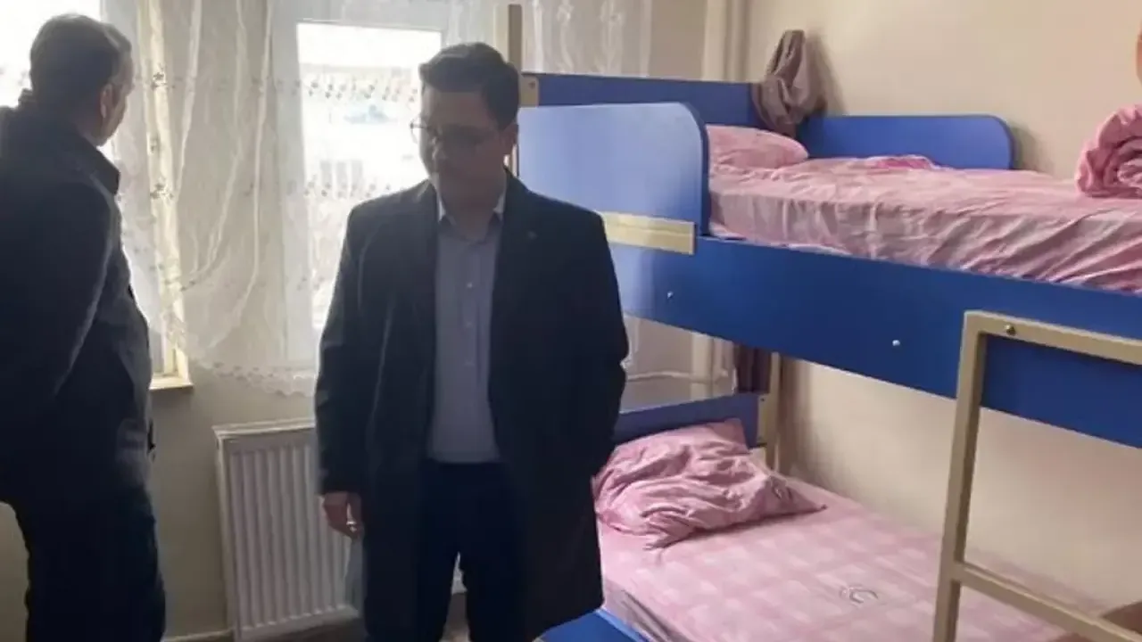Kaymakam Muhammed Tuğrul Bedirhan, Tufanbeyli’de öğrenci yurtlarını denetledi