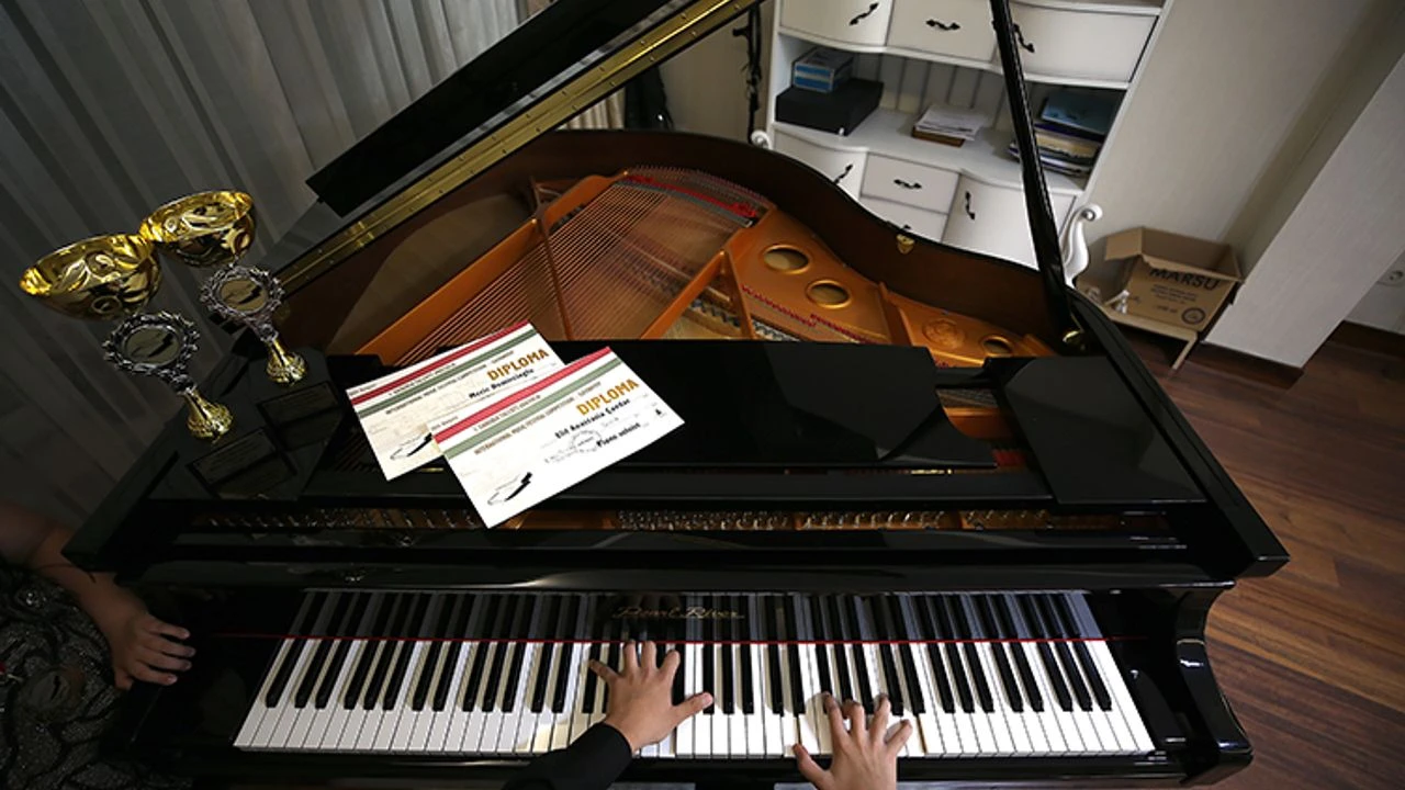 Seyhan Belediyesi’nden sanata davet: Müzik ve halk oyunları kursları başlıyor