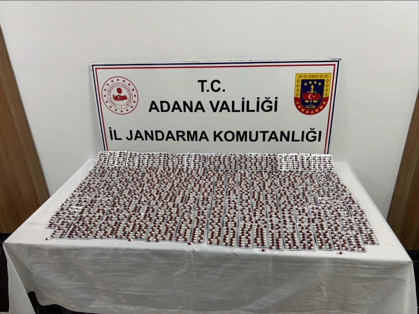 Adana’da 5 bin sentetik ecza ele geçirildi: 2 kişi tutuklandı