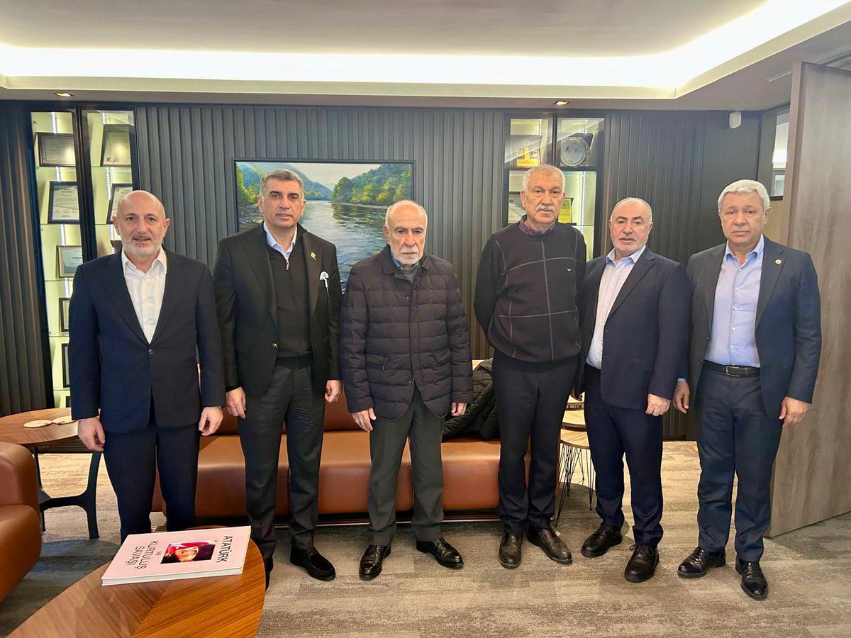 Zeydan Karalar Kalo Ailesi’ne taziye ziyaretinde bulundu