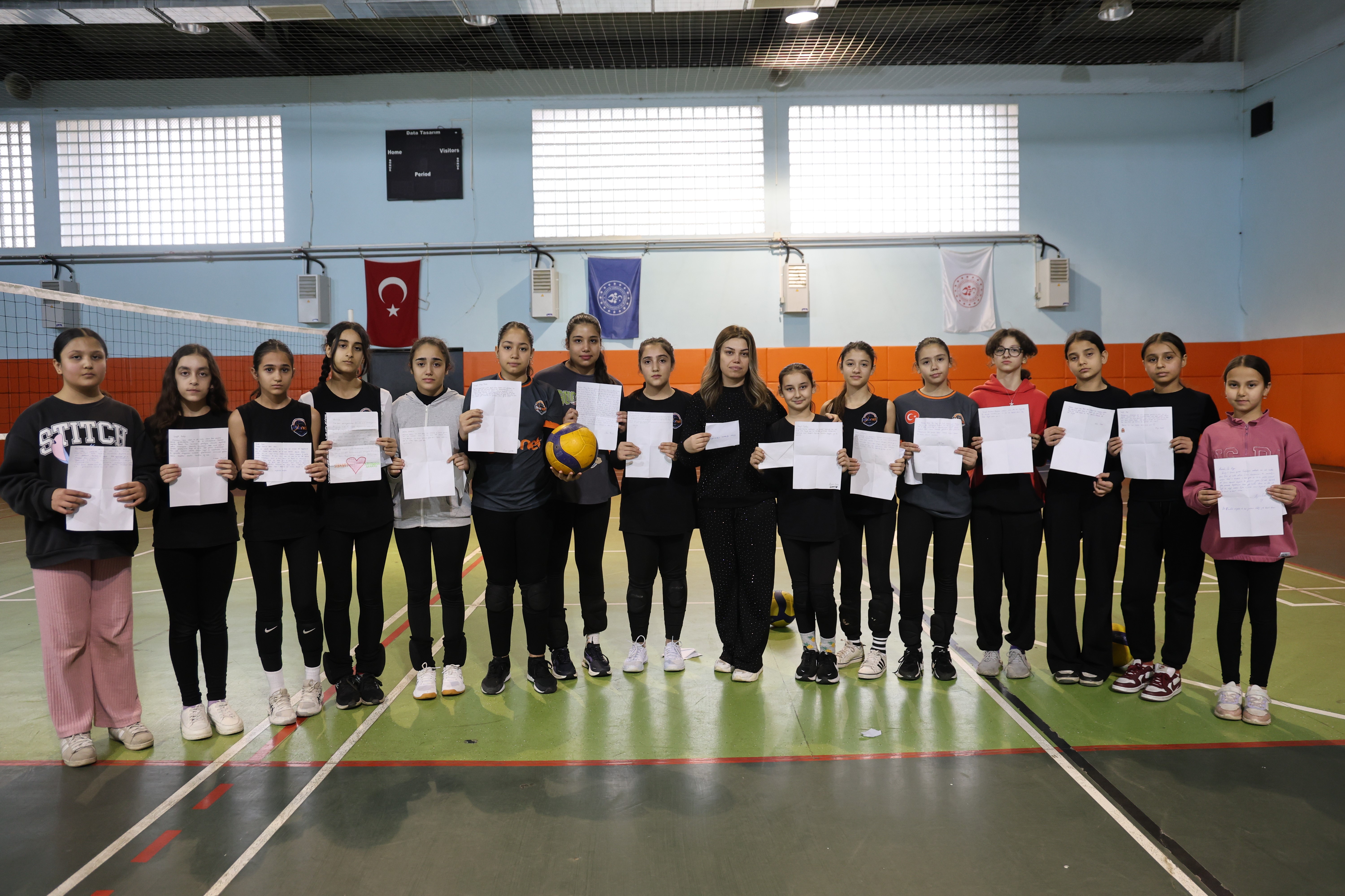 Enkazdan çıktı, umut oldu: "Kozan'dan Pazarcık'a Gönül Köprüsü"