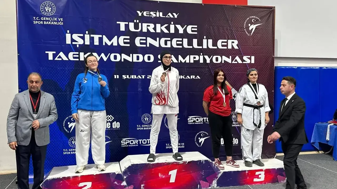 Adanalı sporculardan Türkiye Şampiyonası’nda çifte bronz