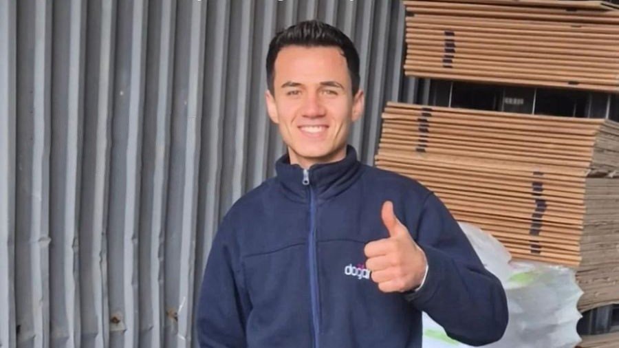 Doğanay Şalgam'da feci kaza: Genç işçi havuç doğrama makinesine düşüp hayatını kaybetti