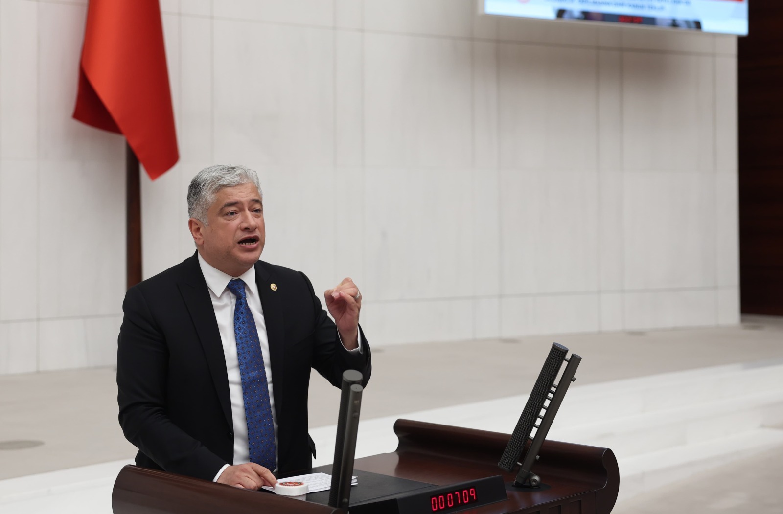 Sadullah Kısacık: Millî Olan Milletindir Ranta Teslim Edilemez