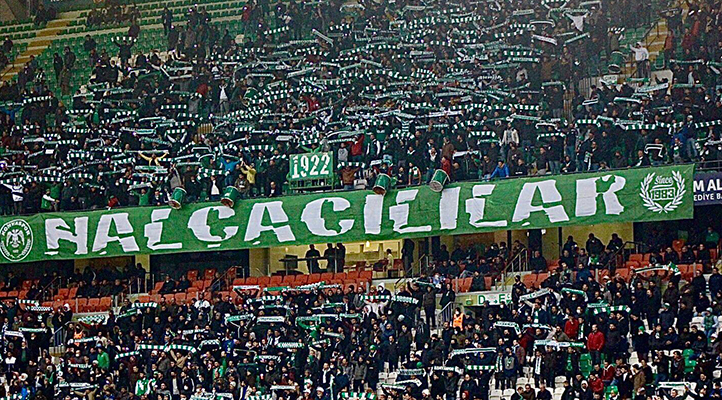 Konyaspor taraftar grubu Nalçacılar'dan Demirspor'a büyük vefa